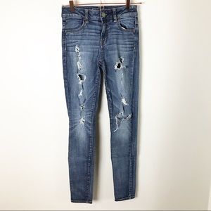 American Eagle | Distressed Hi-Rise Jegging 0